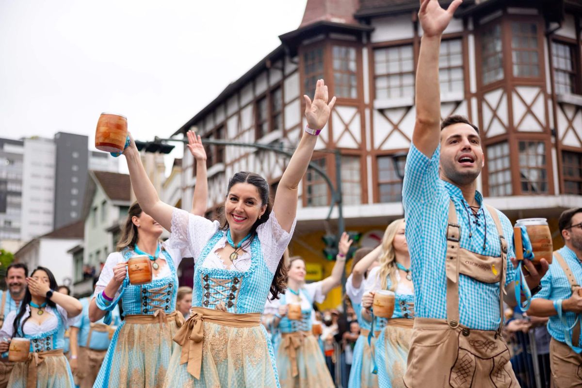 Oktoberfest em Blumenau: como aproveitar a viagem ao máximo