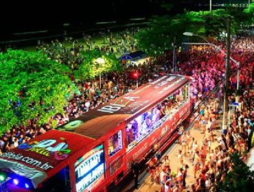 Folia com Estilo: O guia definitivo para aproveitar o Carnaval em Balneário Camboriú
